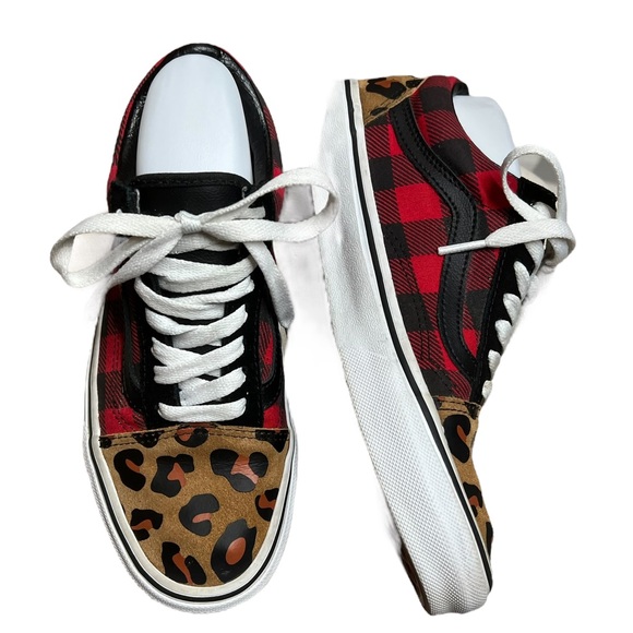 Vans Shoes - Vans Old School Plaids Cheetah / Buffalo Print Sneakers Lace-up Size 7W …